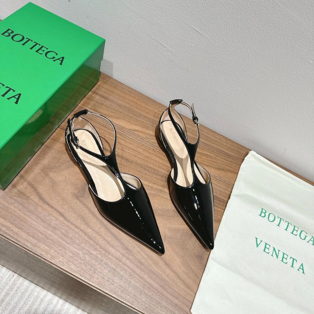 Bottega Veneta pointy heels